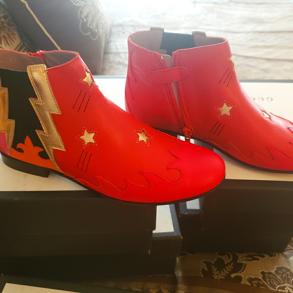 Gucci kids shoes